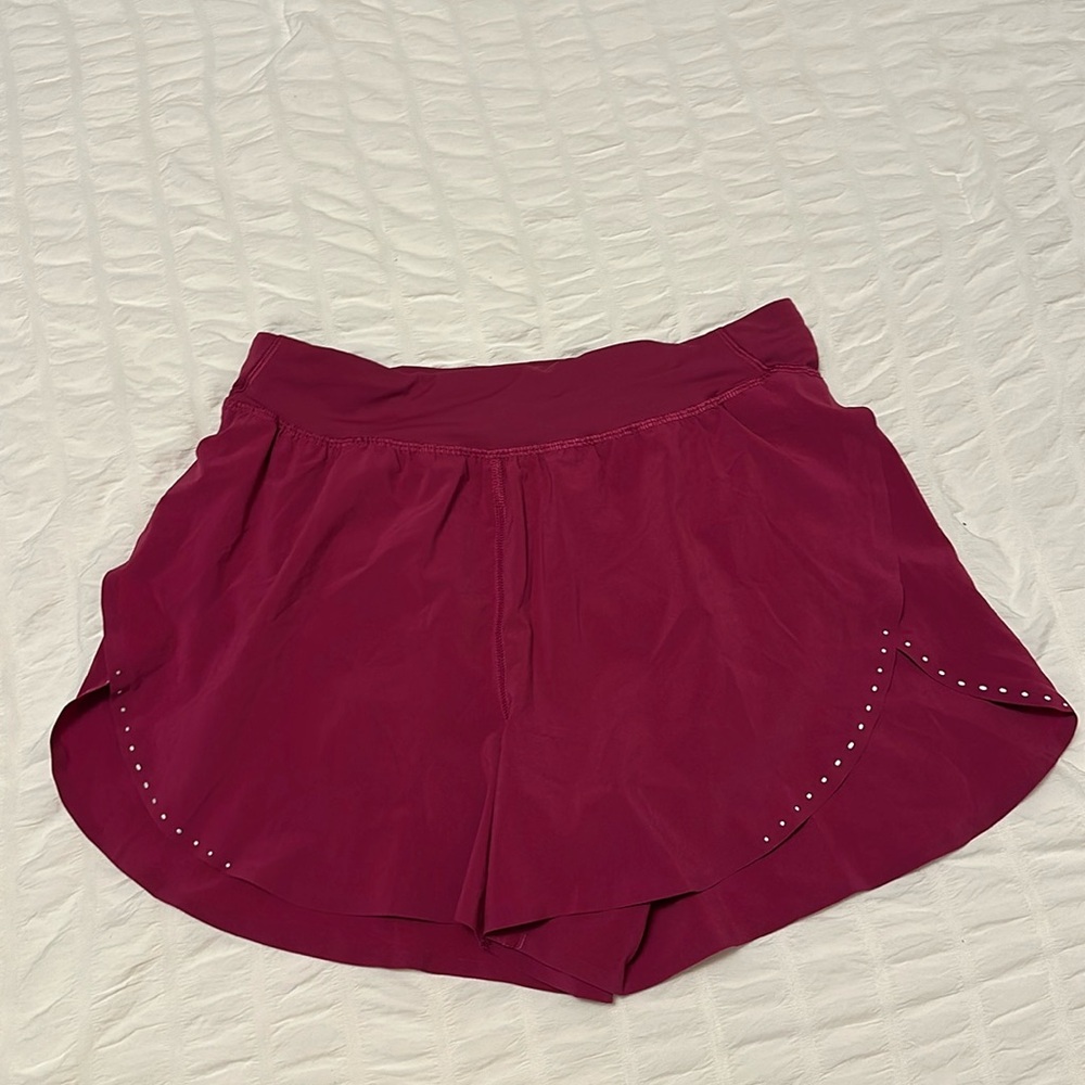 LULULEMON FAST AND FREE SHORTS